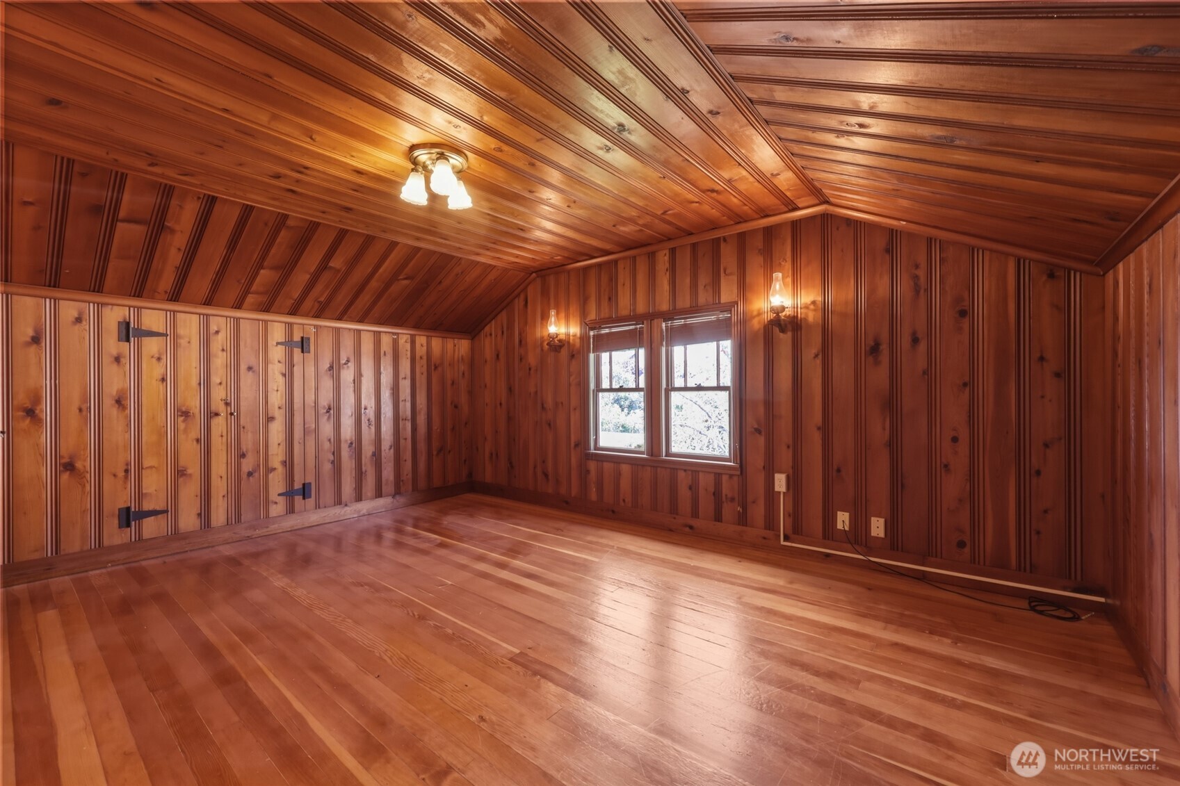 property viewer photo 19