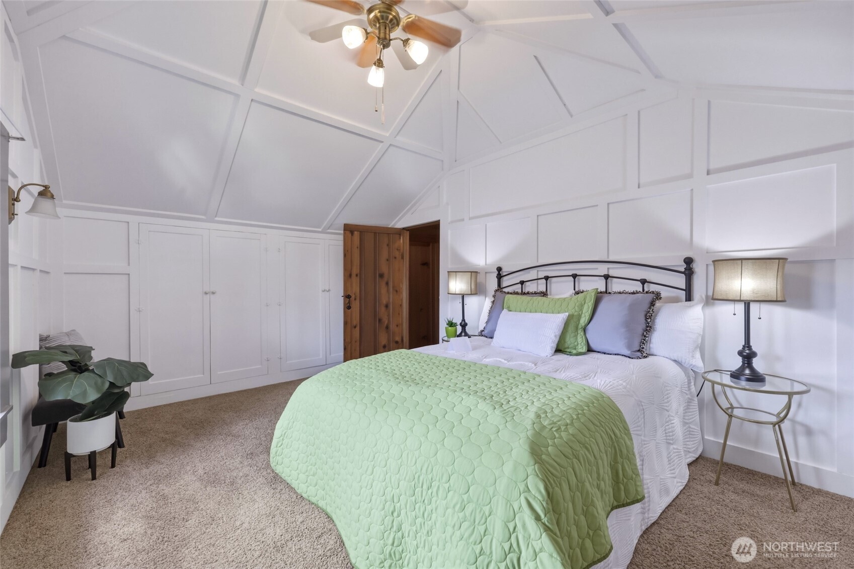property viewer photo 22