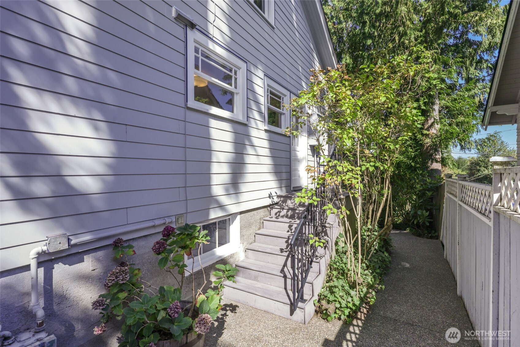 property viewer photo 29