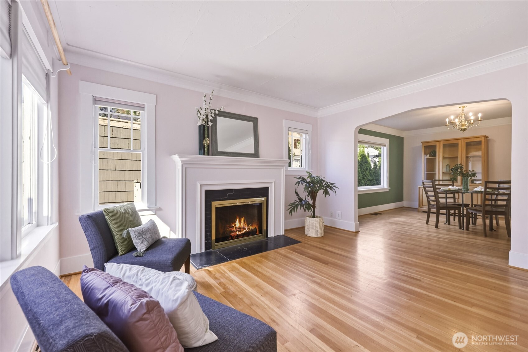 property viewer photo 3