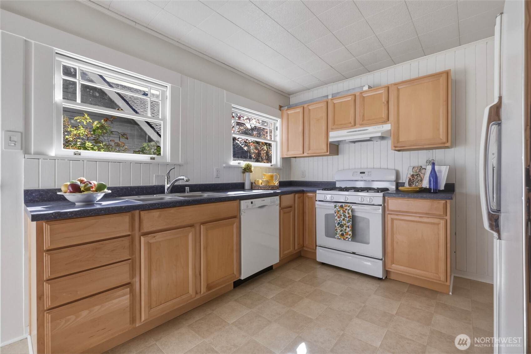 property viewer photo 7
