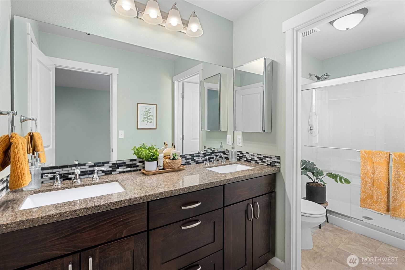 property viewer photo 11