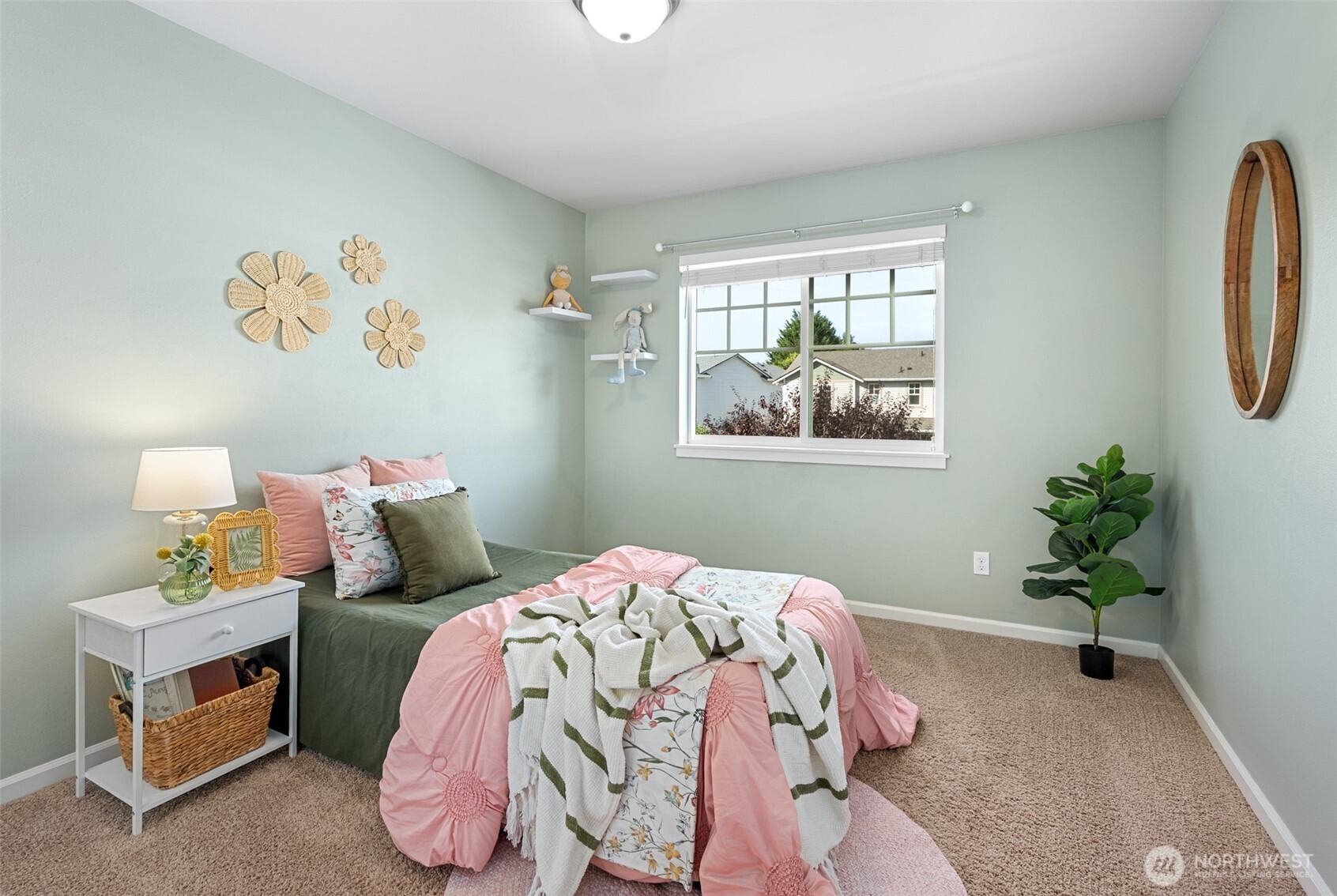 property viewer photo 12