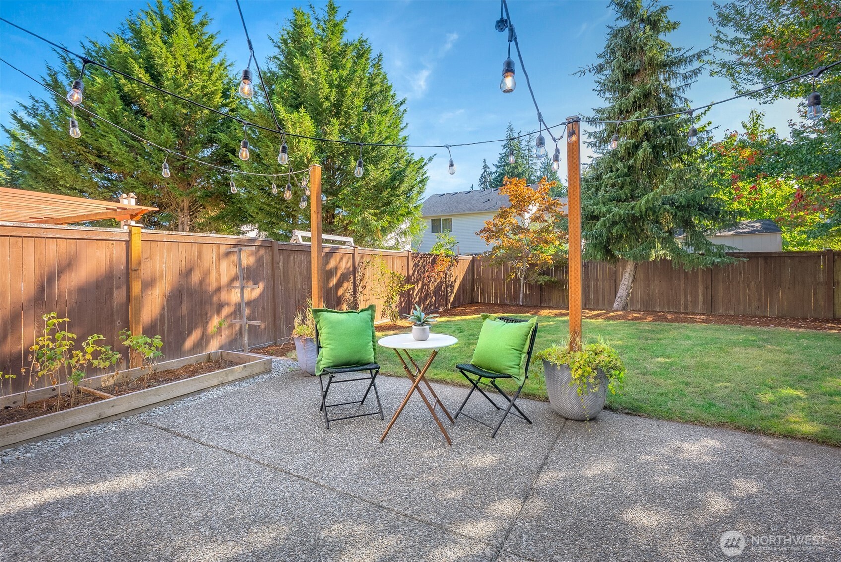 property viewer photo 15