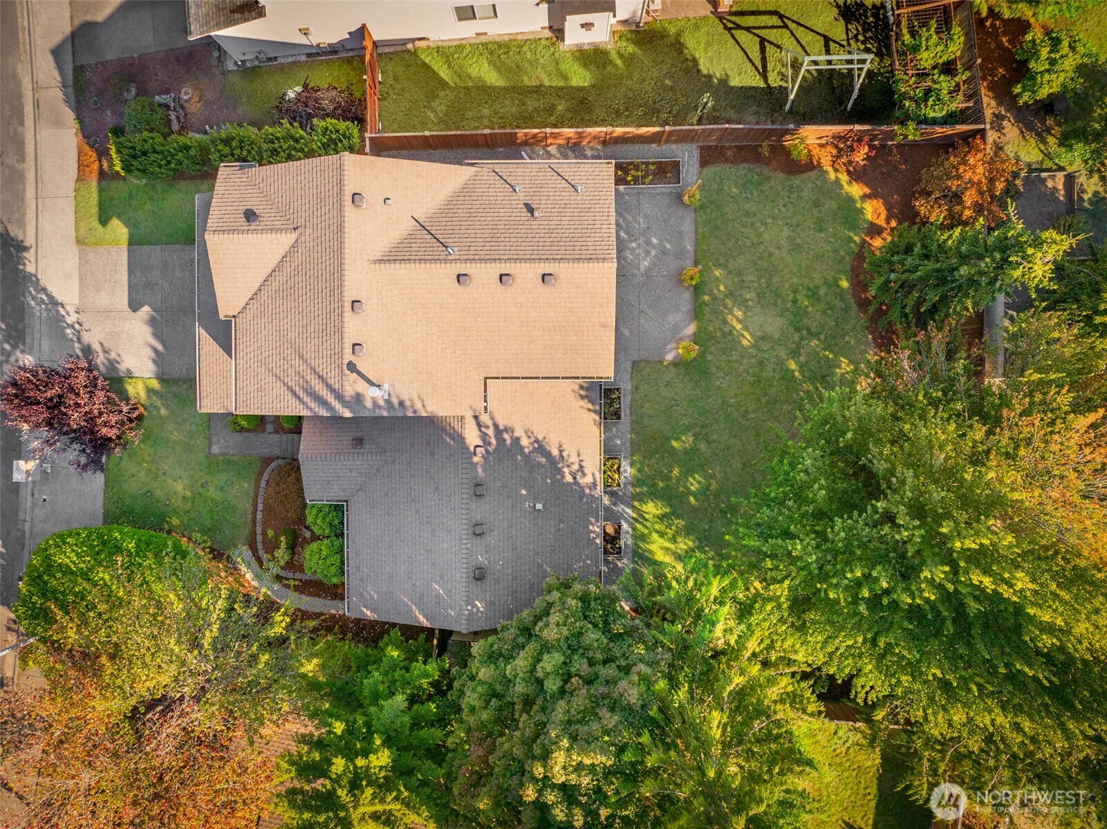 property viewer photo 22