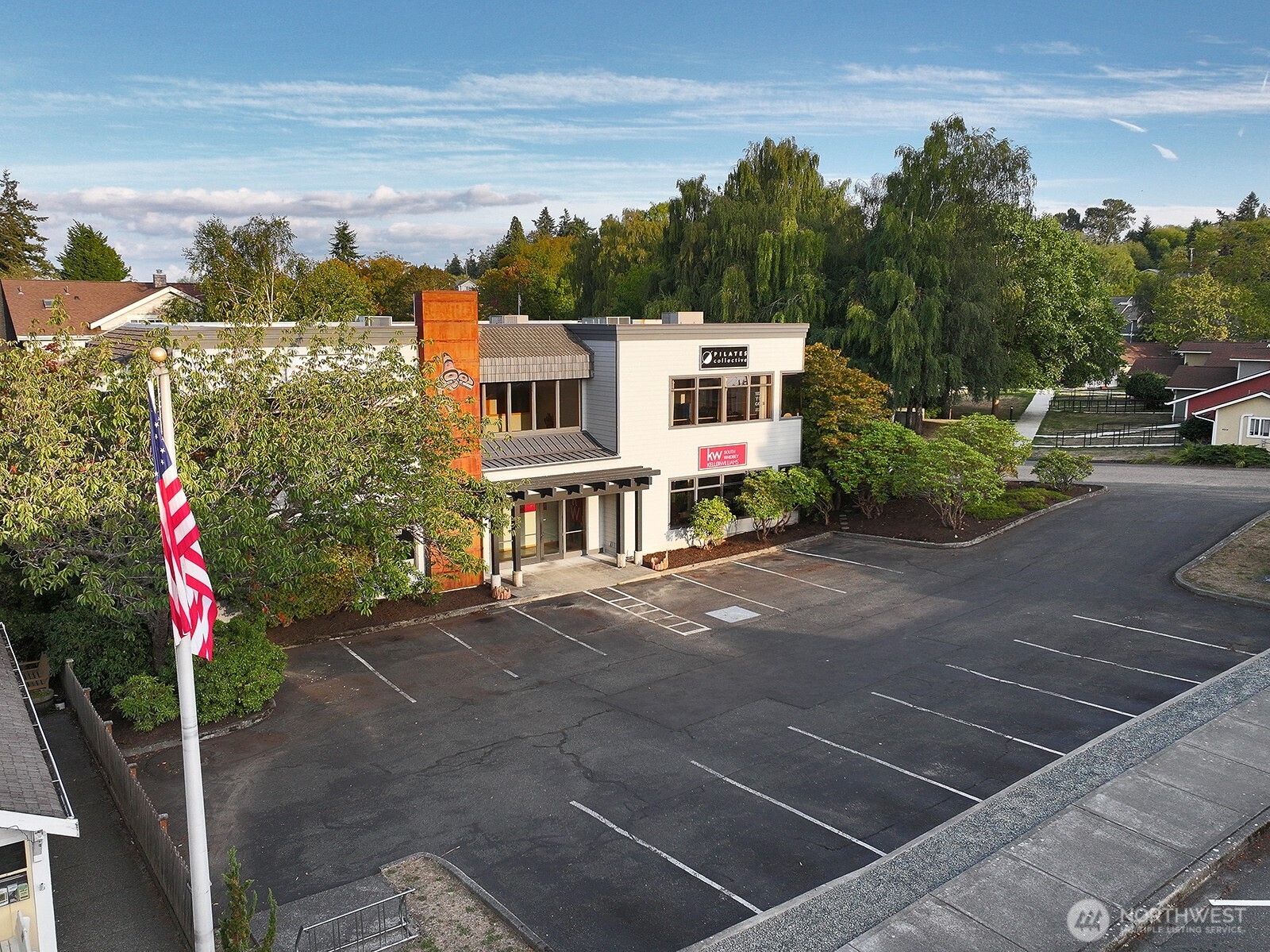 main property photo 0