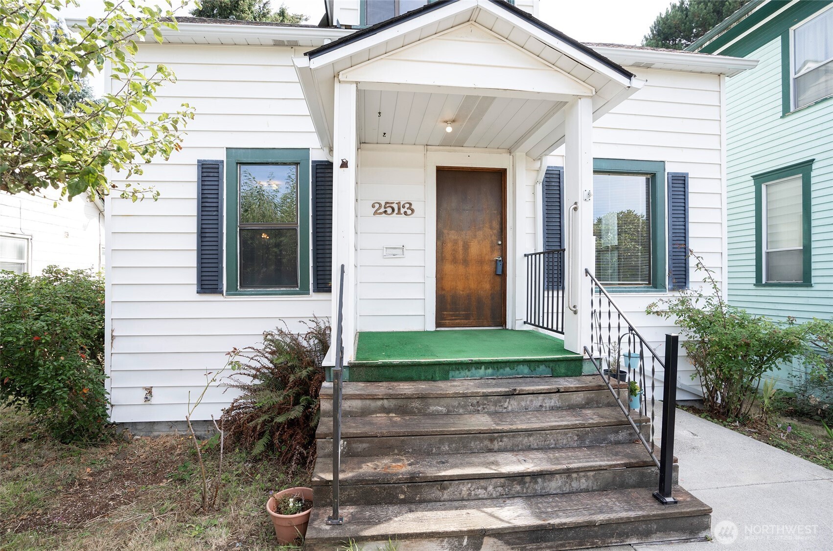 main property photo 2
