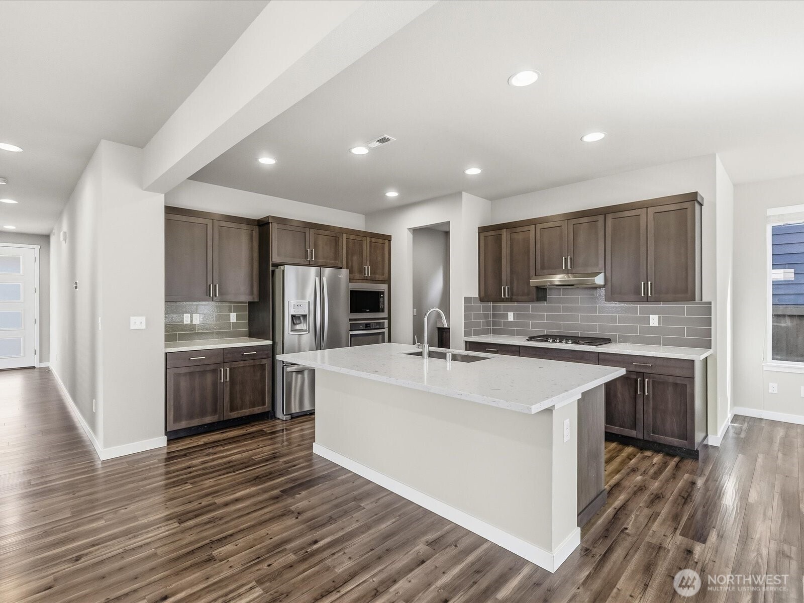 property viewer photo 2