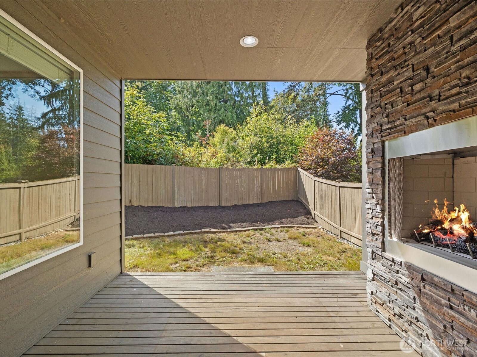 property viewer photo 31