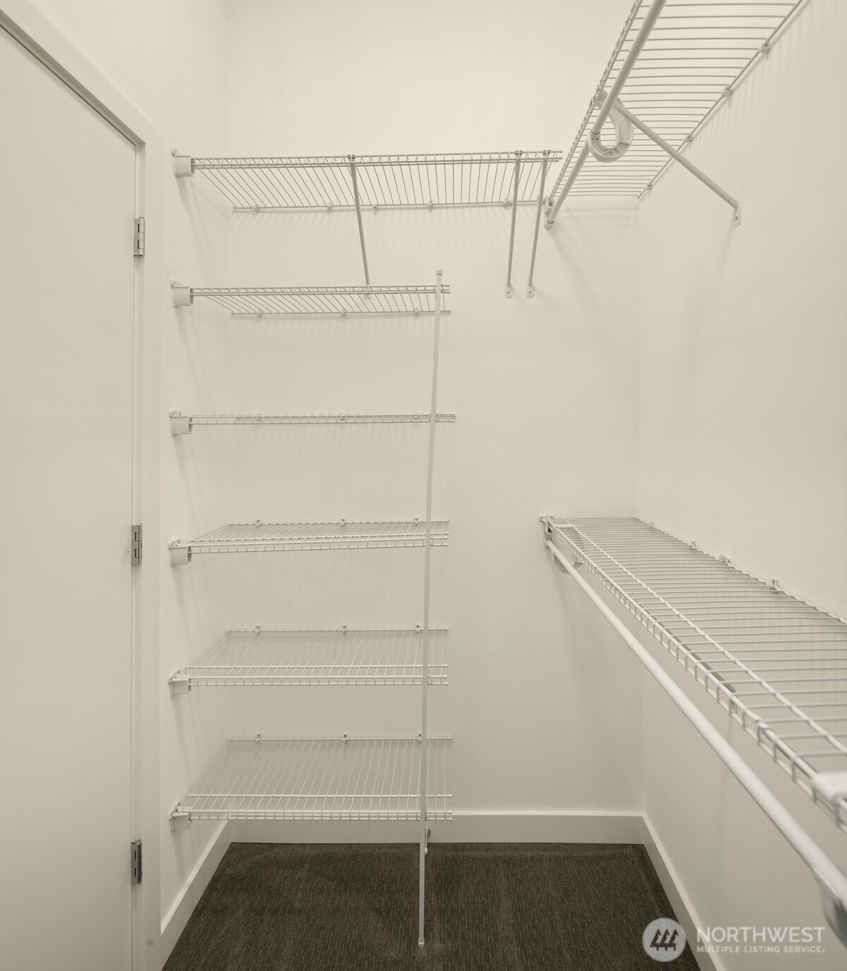 property viewer photo 22