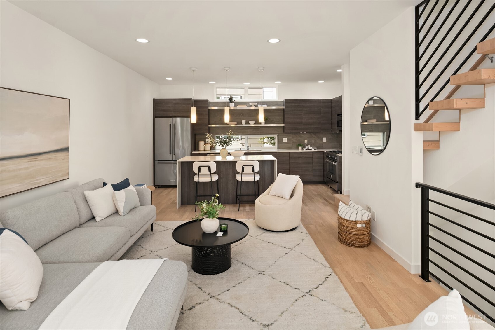 property viewer photo 5