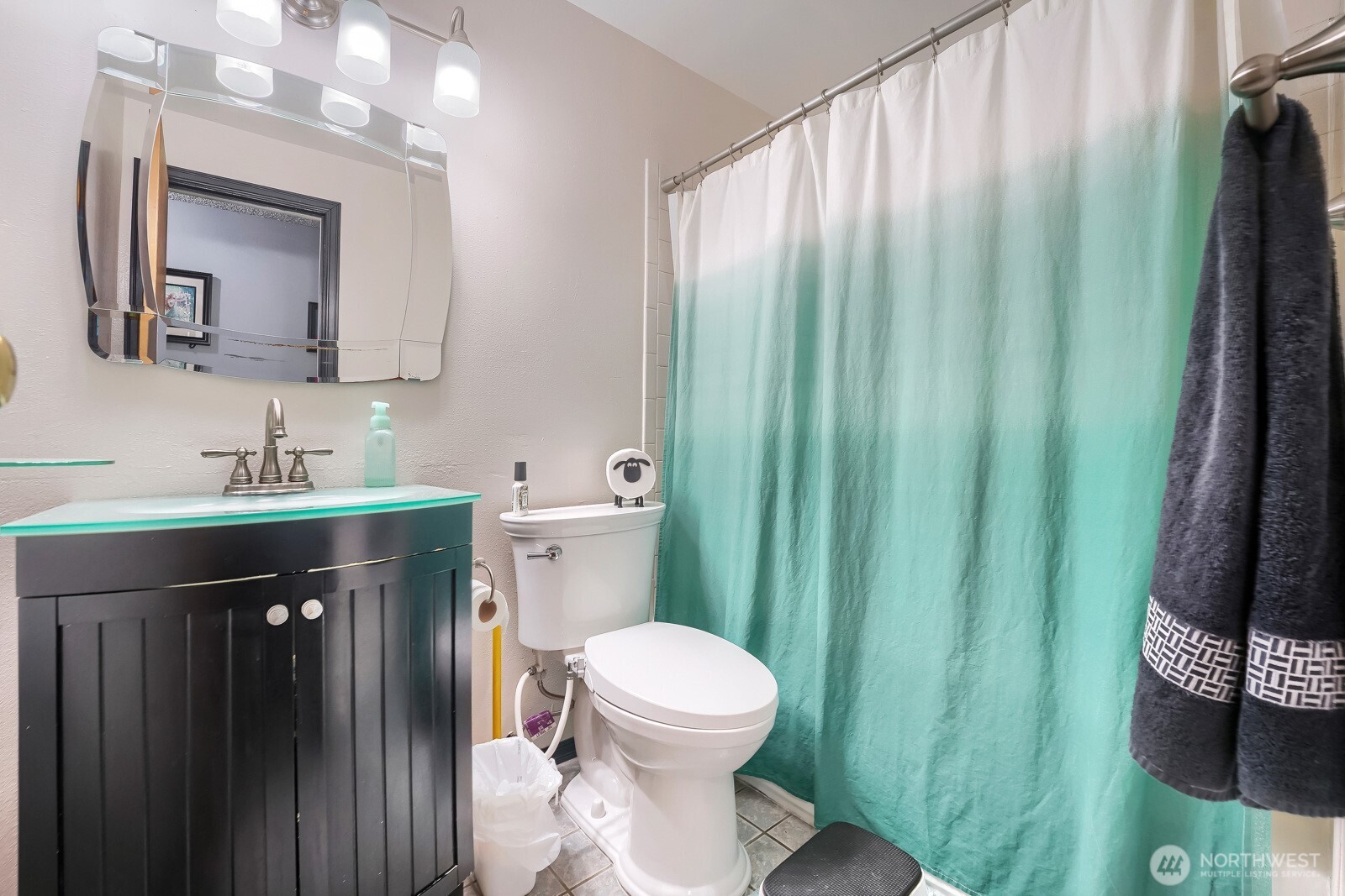 property viewer photo 16