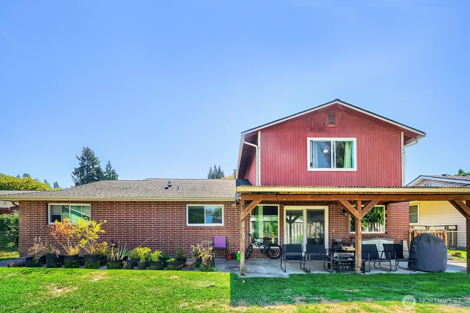 property viewer photo 24