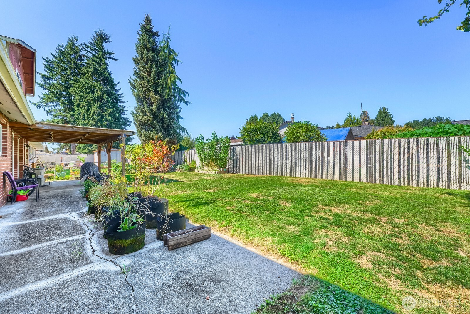 property viewer photo 26