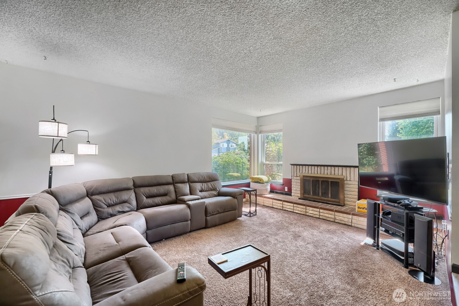 property viewer photo 5