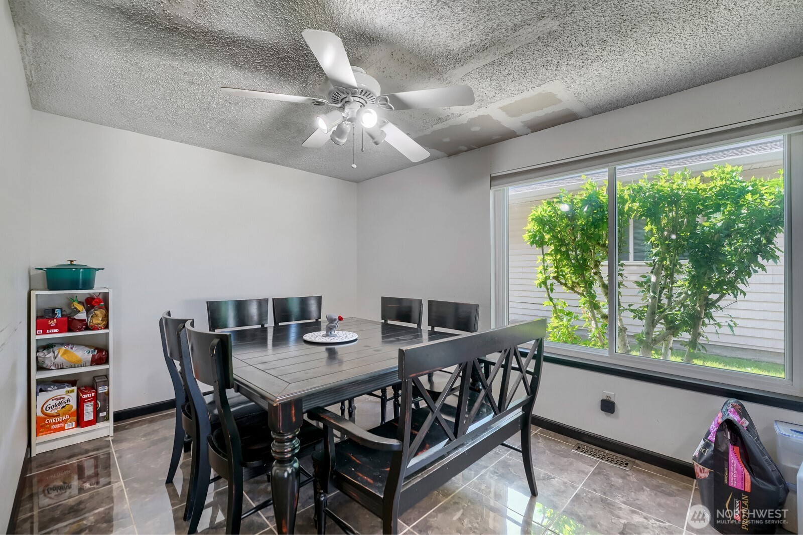 property viewer photo 8