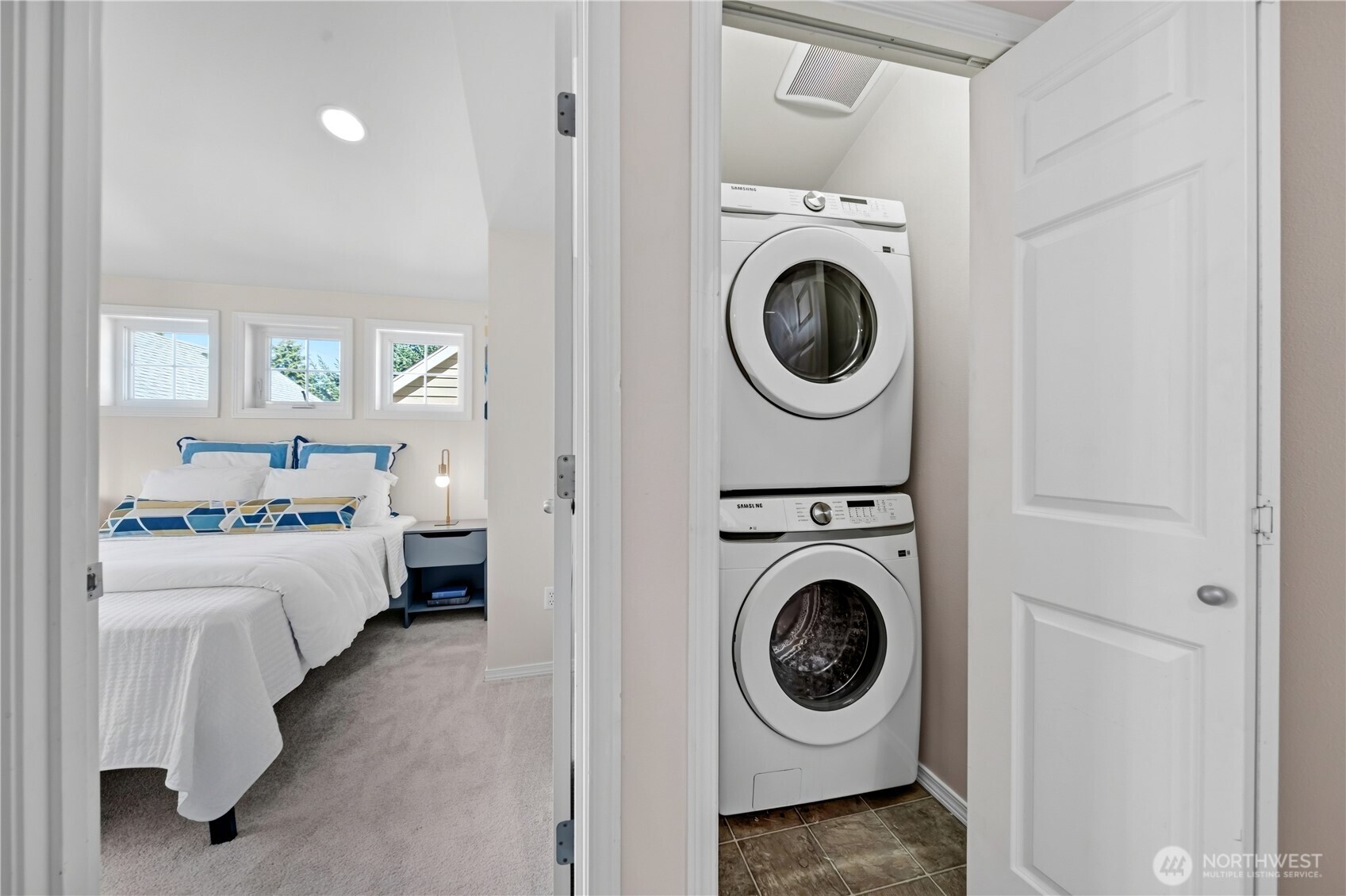 property viewer photo 19