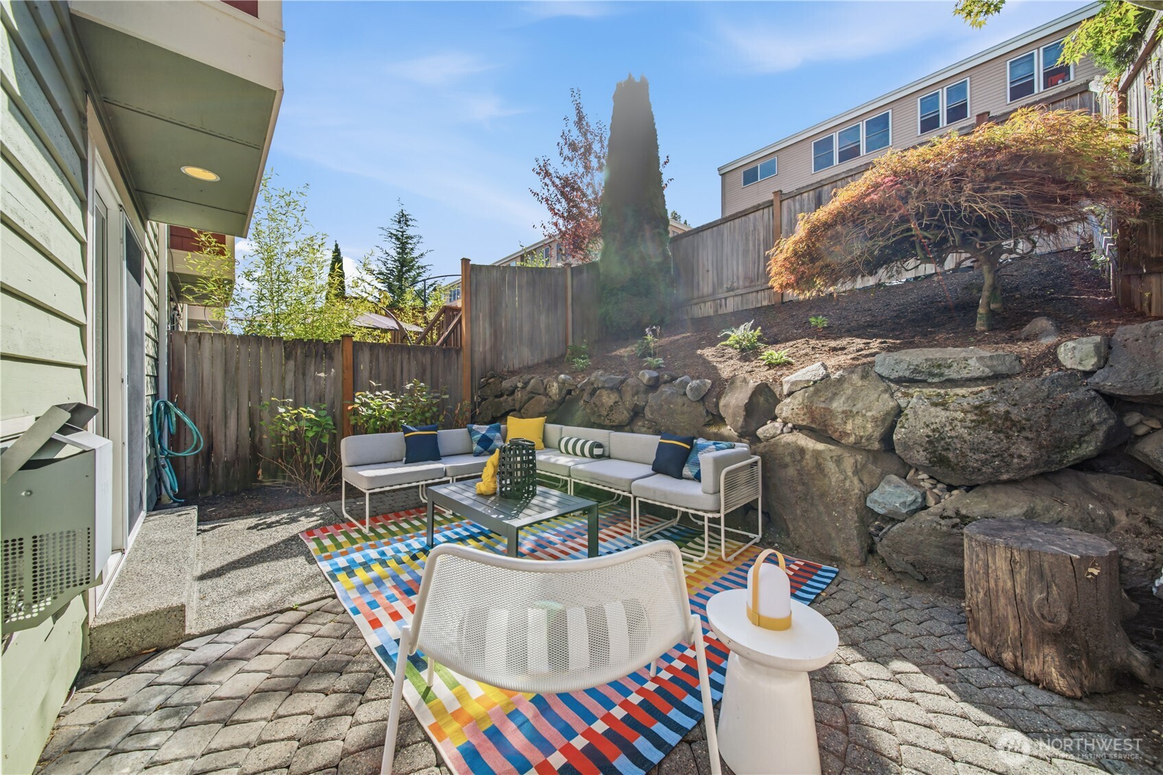 property viewer photo 24
