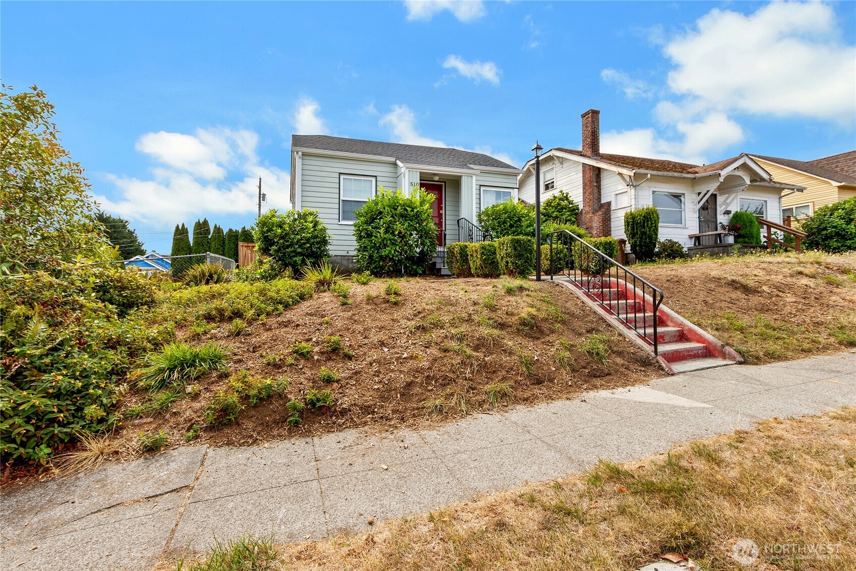 main property photo 19