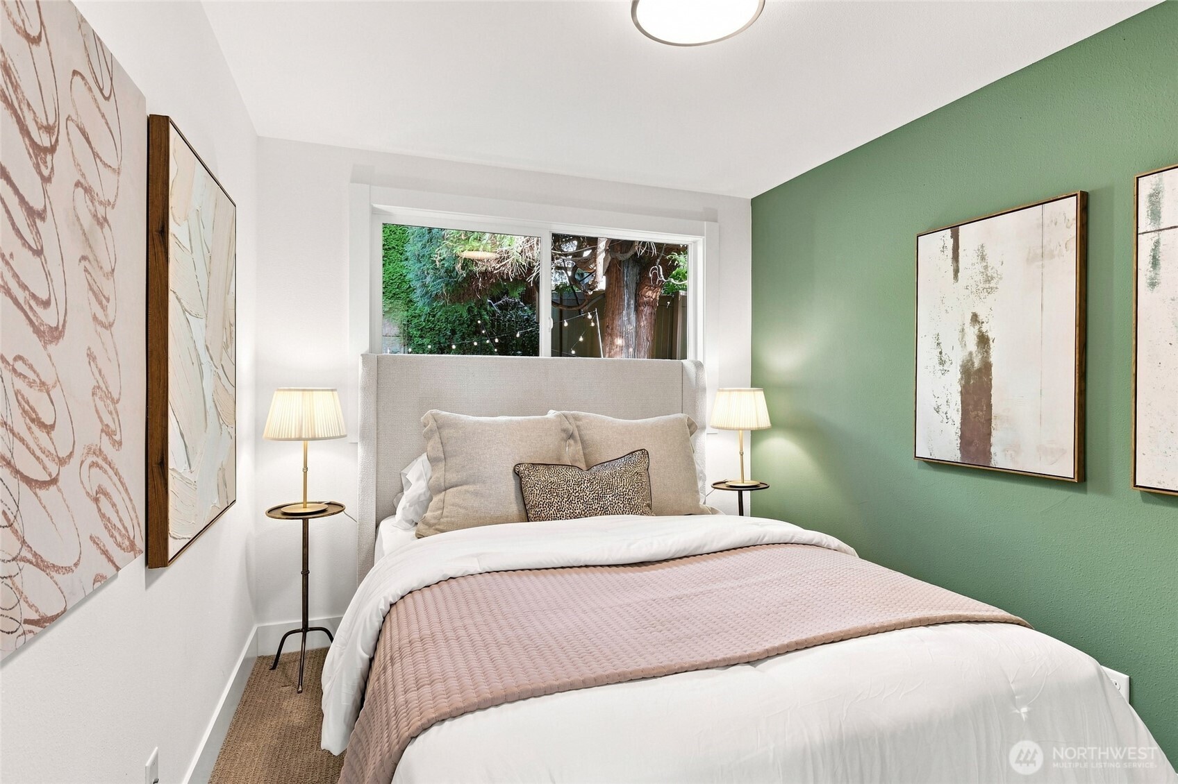 property viewer photo 18