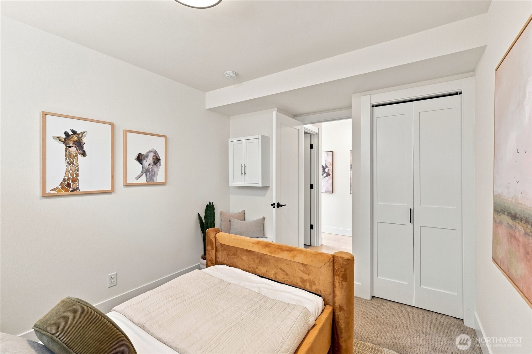 property viewer photo 27