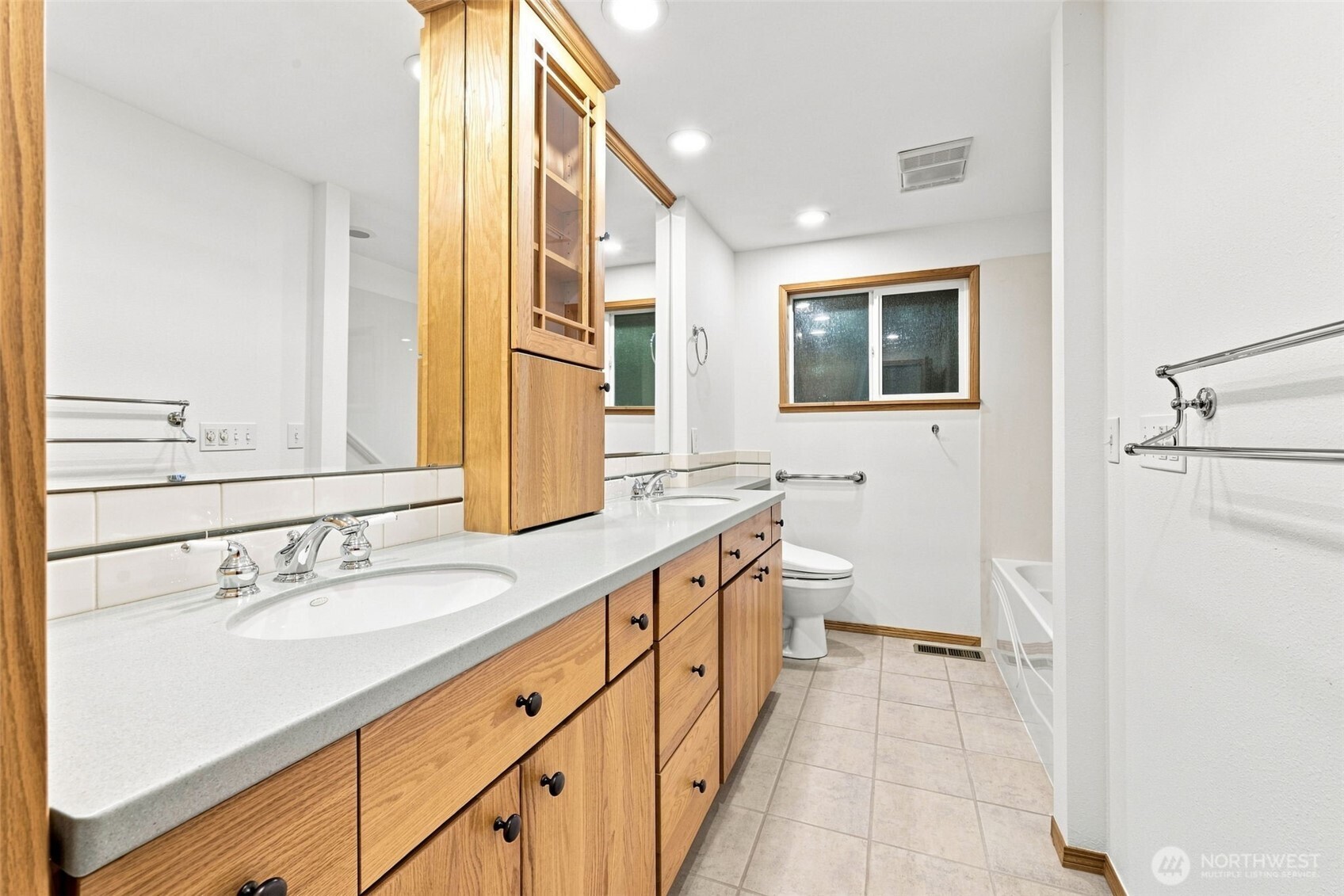 property viewer photo 15