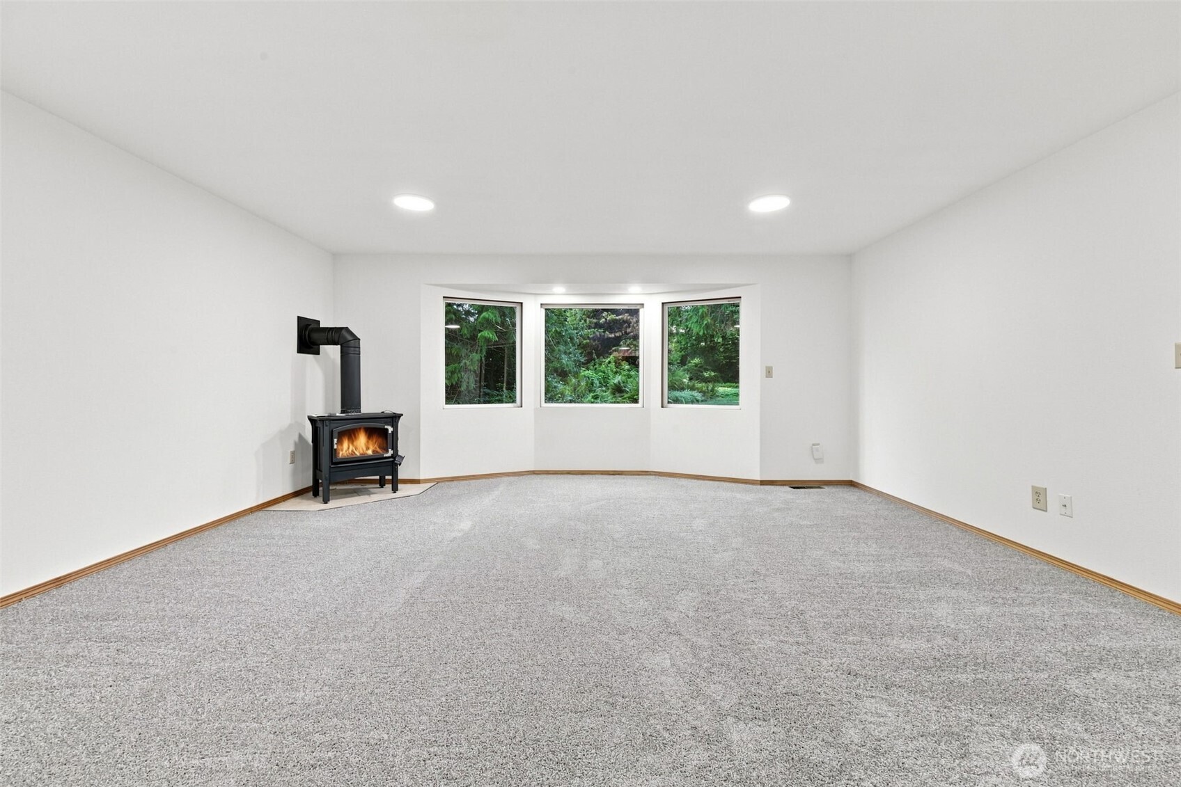 property viewer photo 20