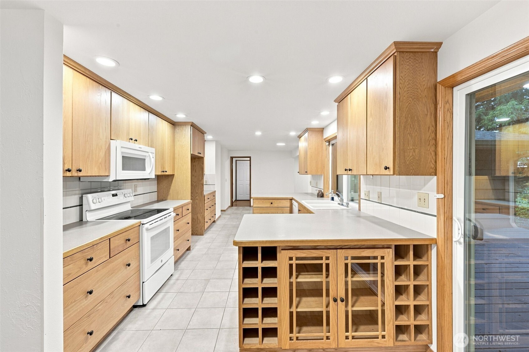 property viewer photo 9