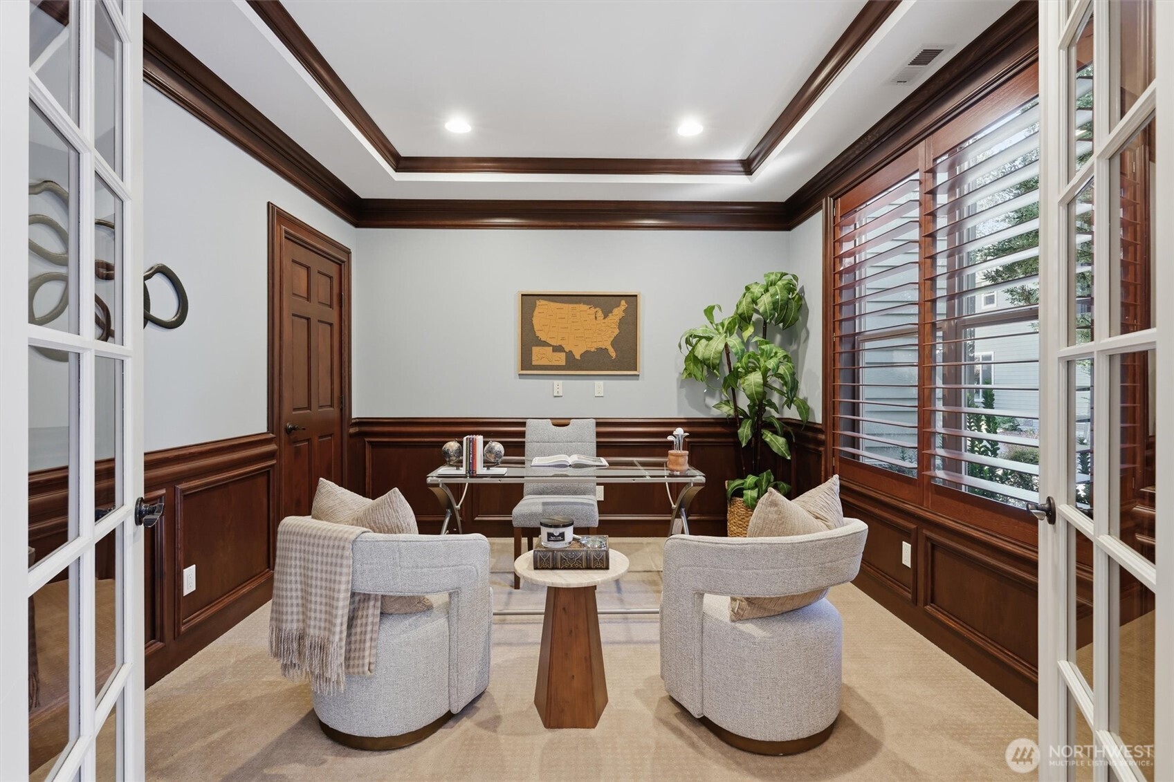 property viewer photo 18