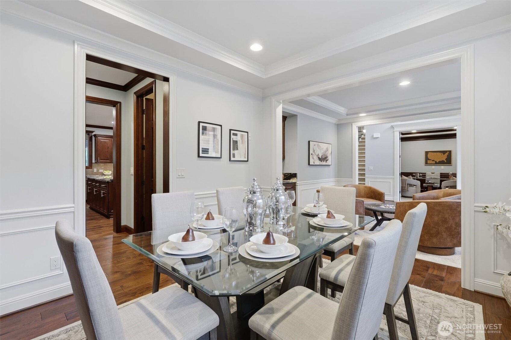 property viewer photo 4