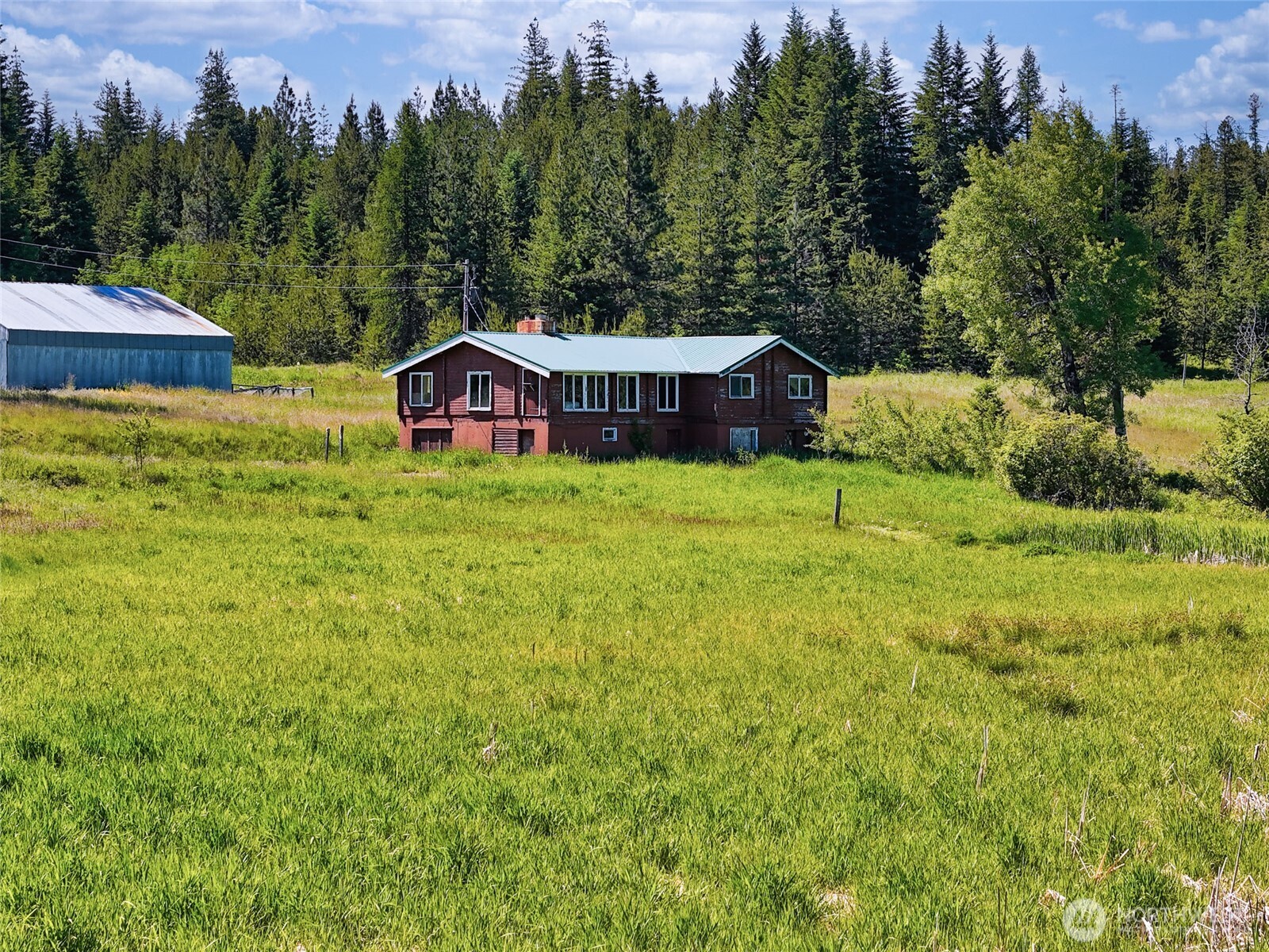 main property photo 14