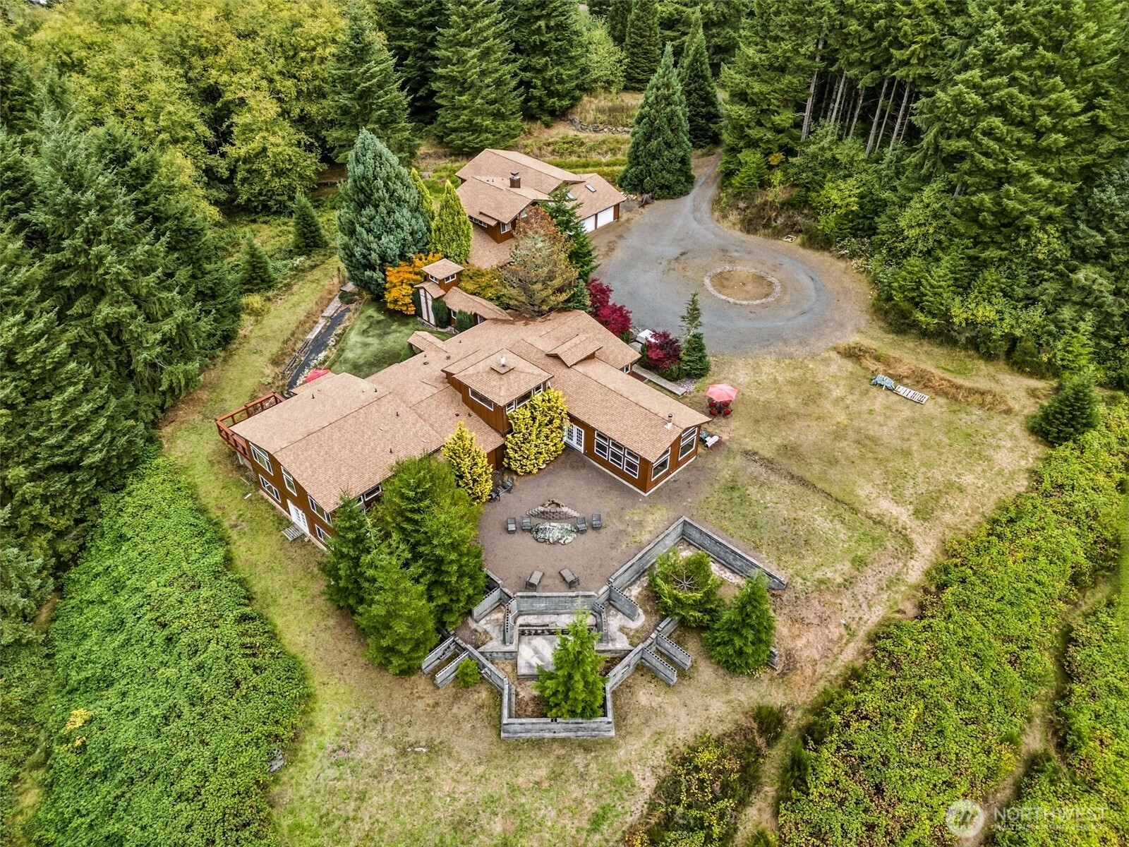 main property photo 0