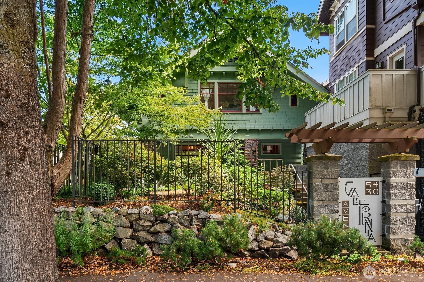 main property photo 1