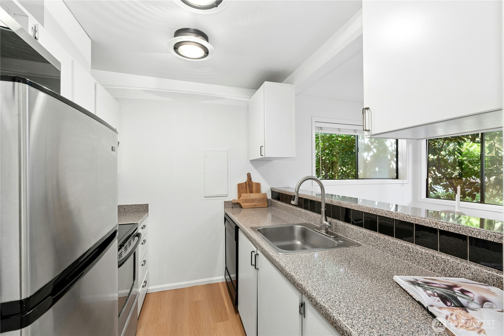 property viewer photo 10