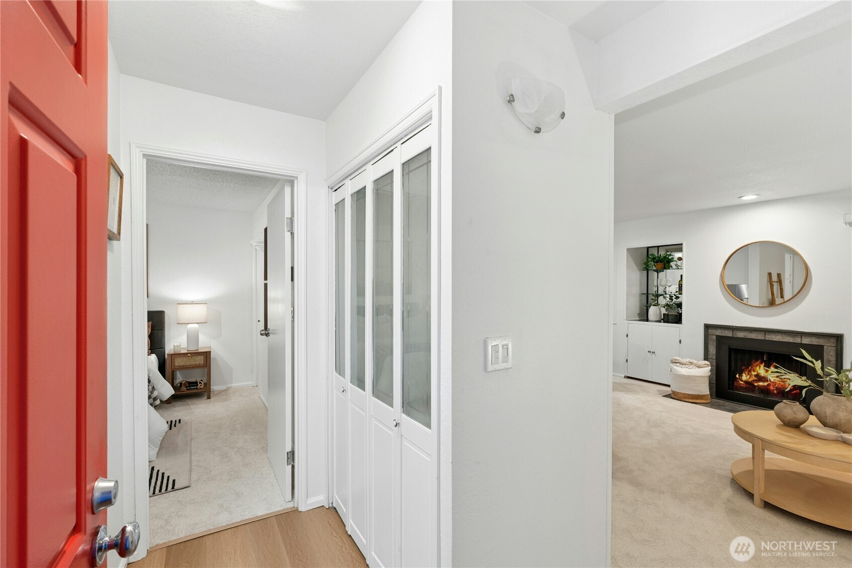 property viewer photo 2