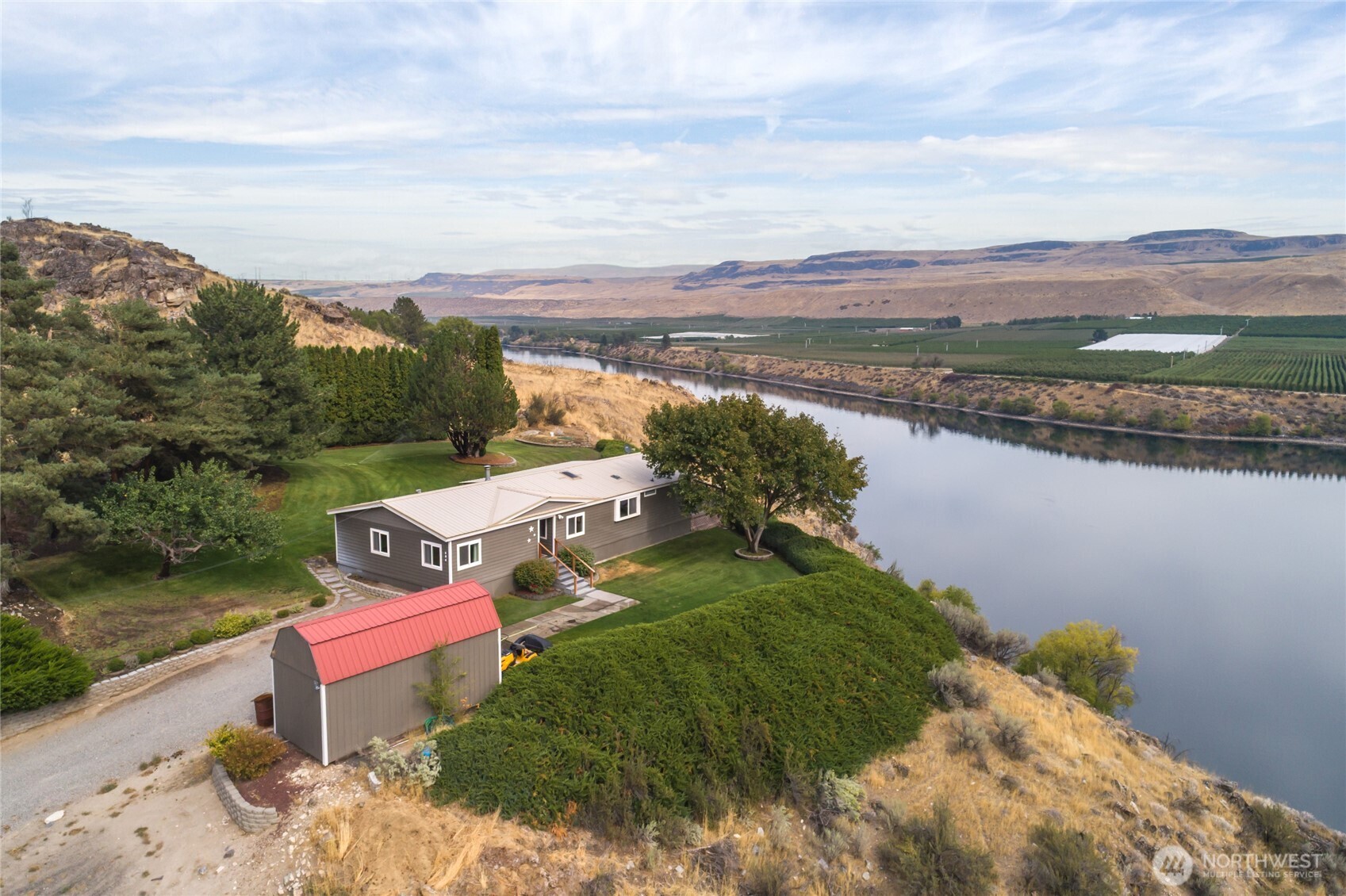 main property photo 21
