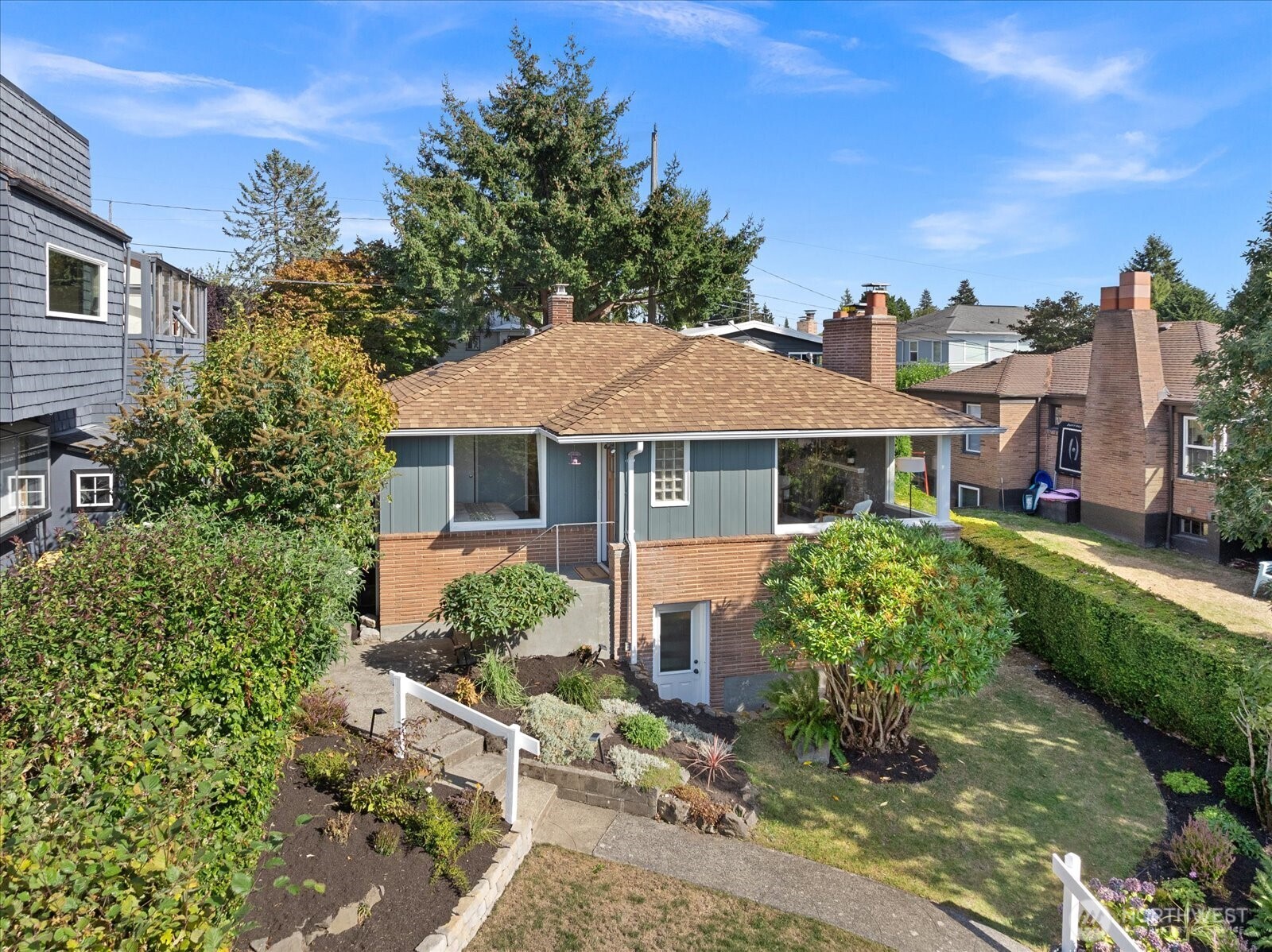 property viewer photo 1