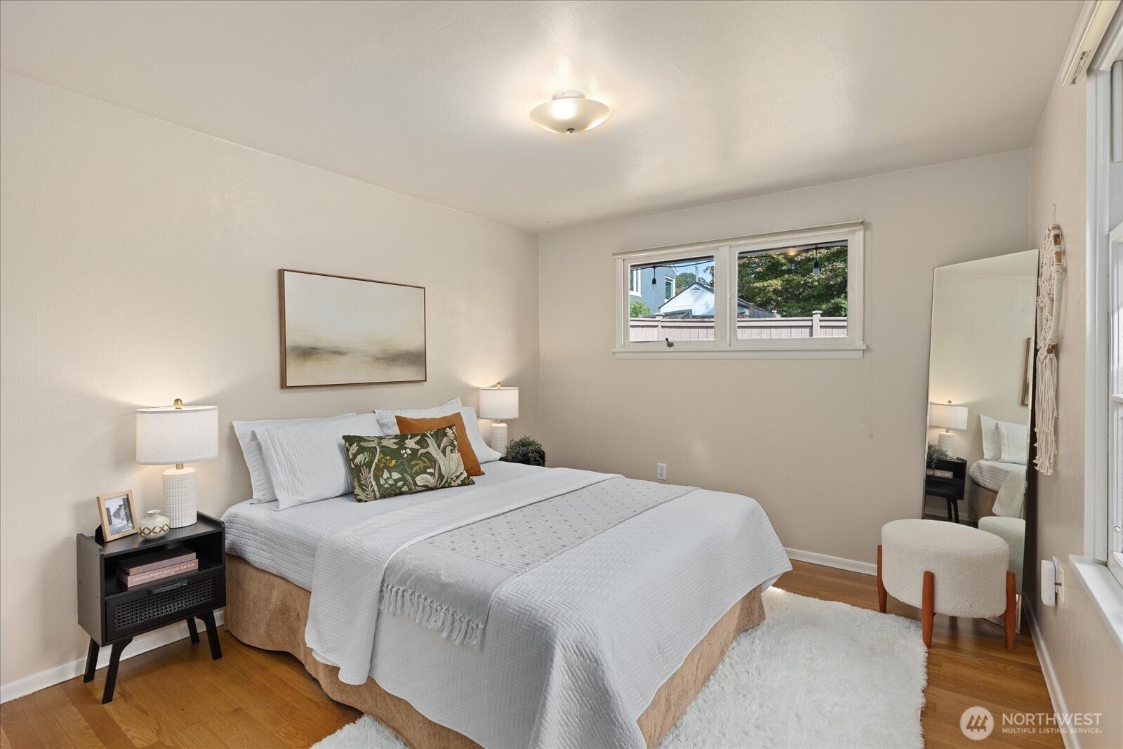property viewer photo 13