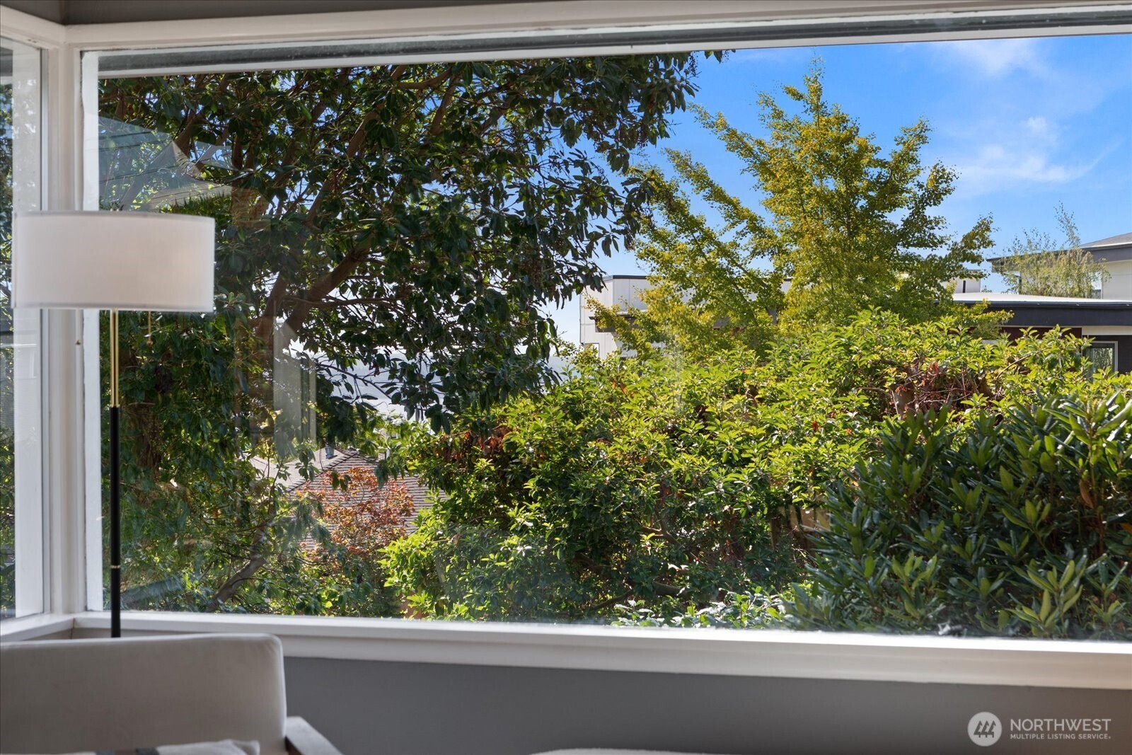 property viewer photo 21