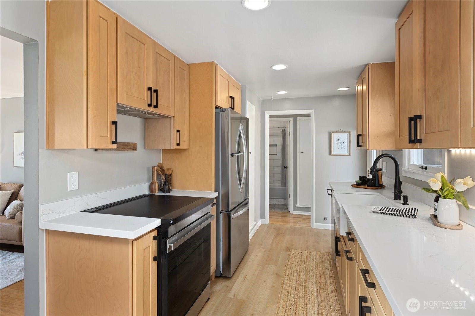 property viewer photo 6