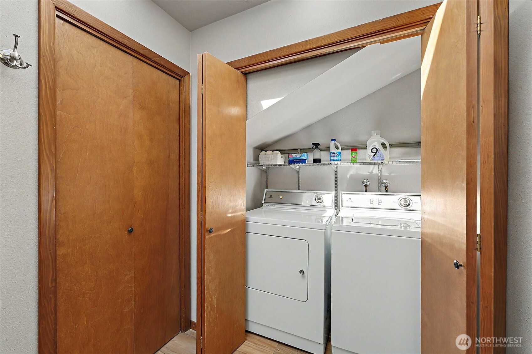 property viewer photo 14