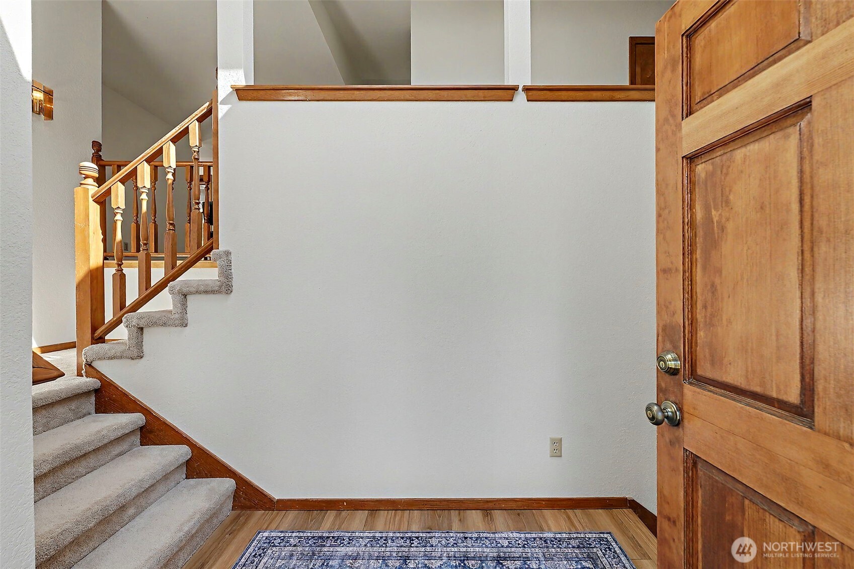 property viewer photo 3