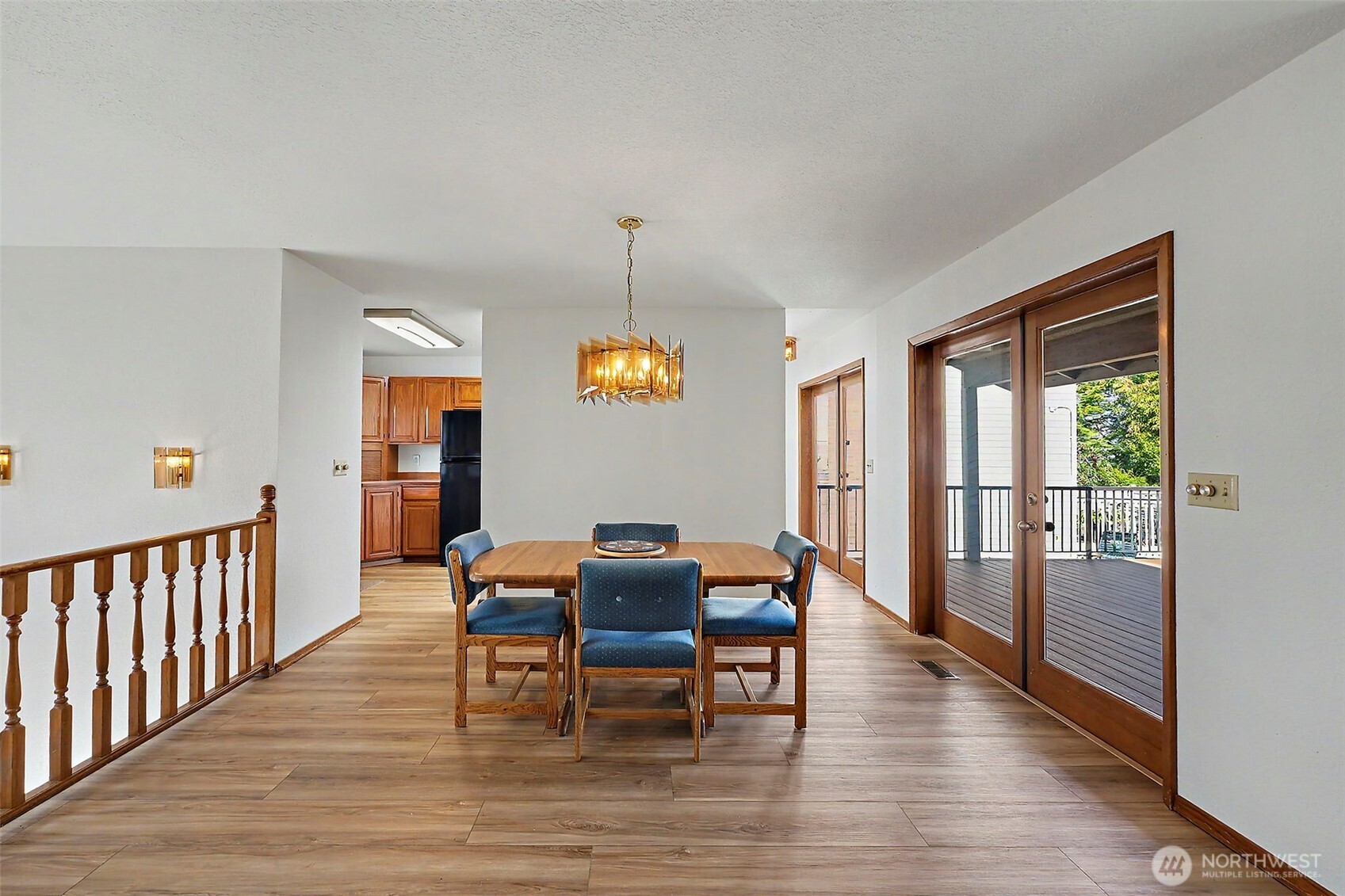 property viewer photo 8