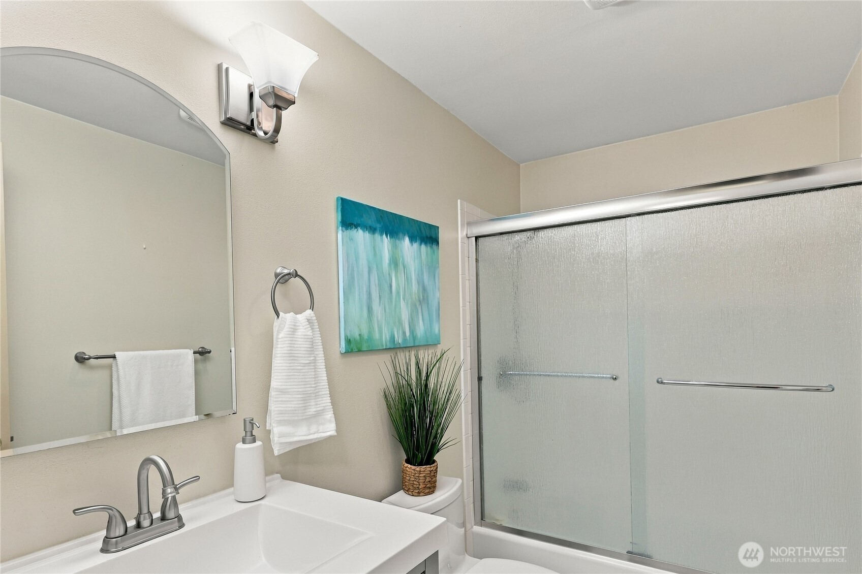 property viewer photo 15