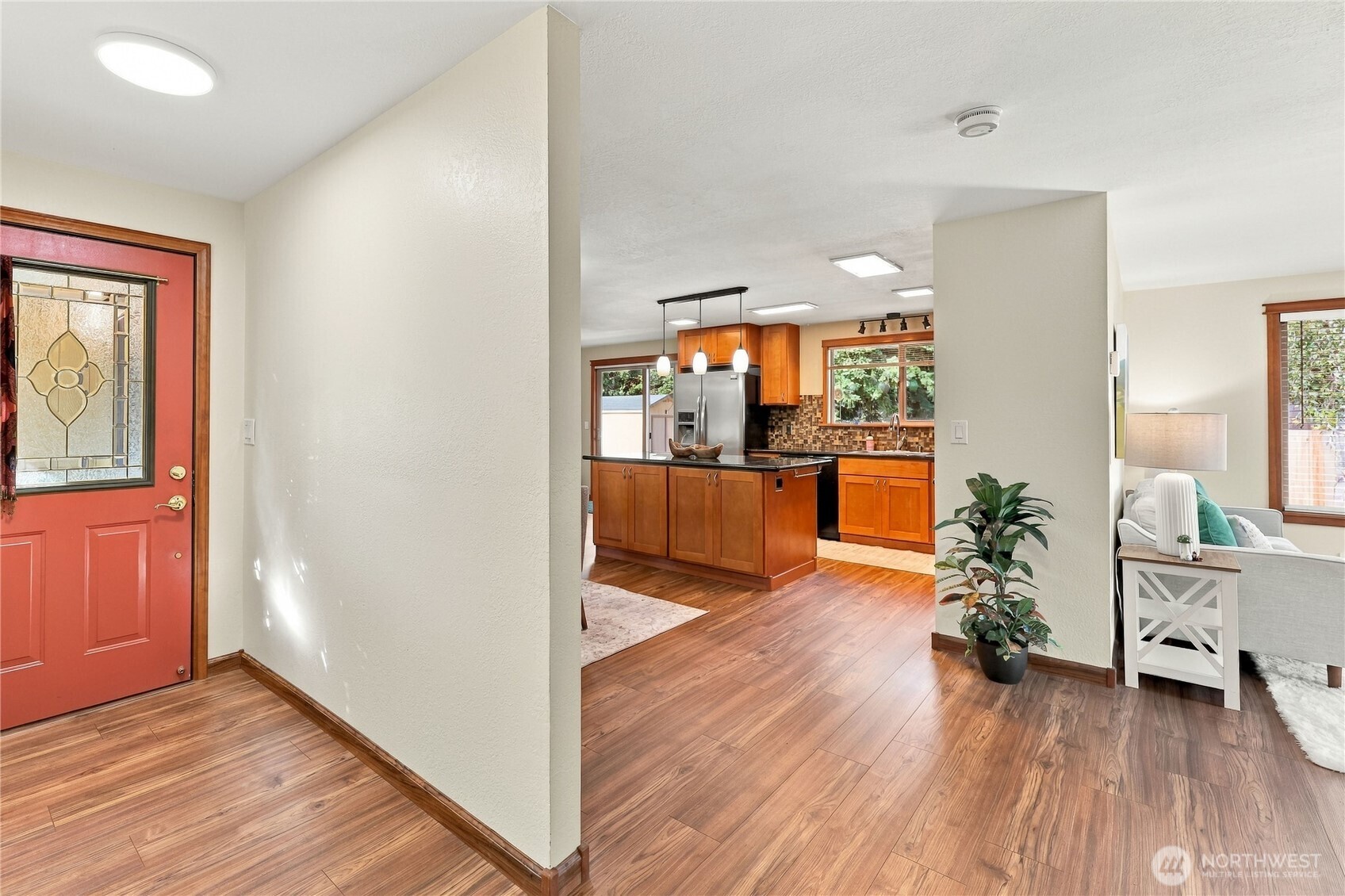 property viewer photo 2