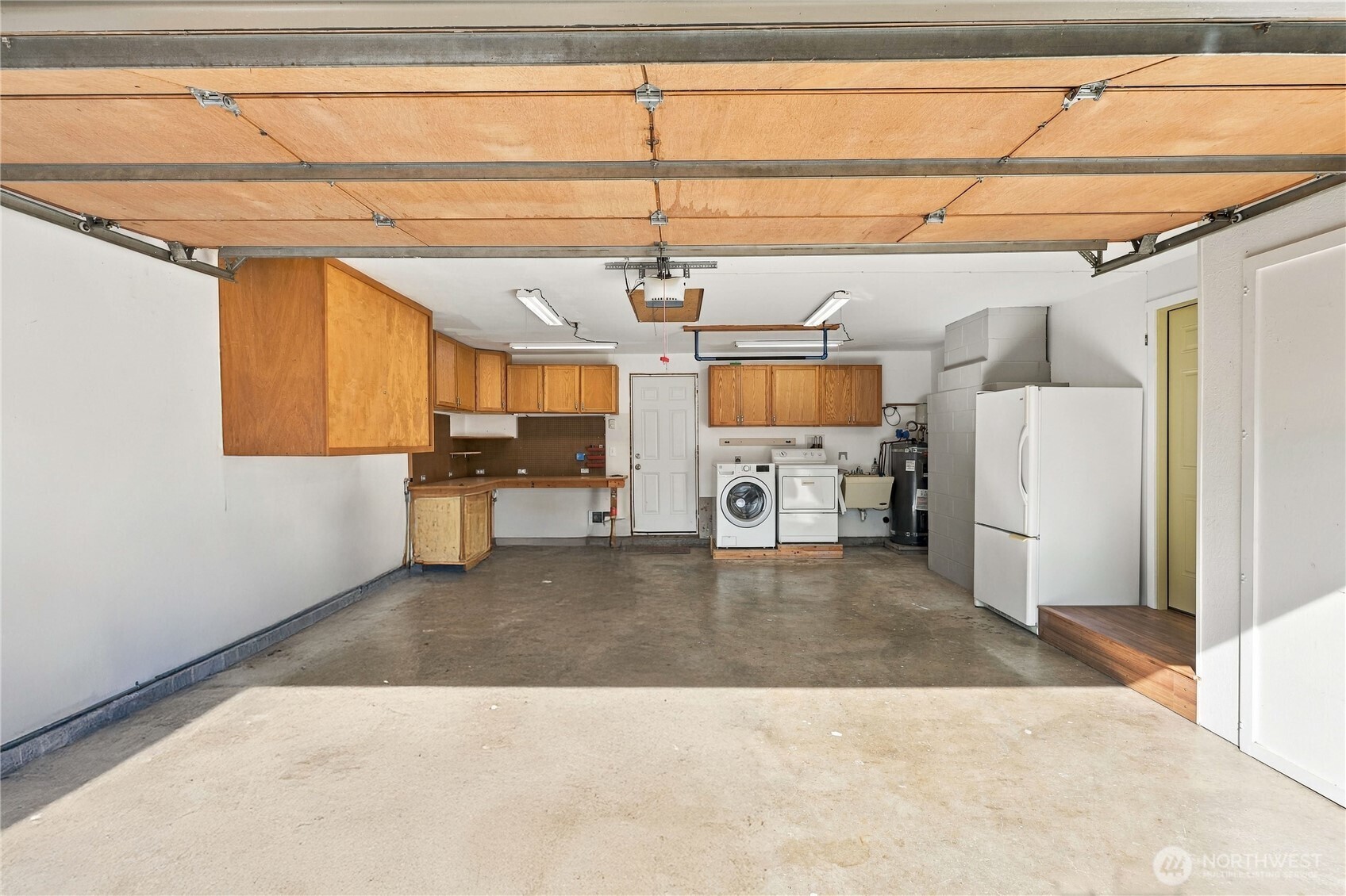 property viewer photo 23