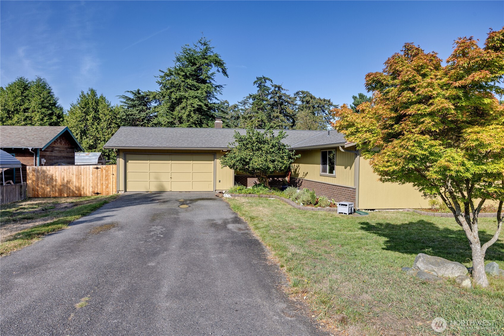 property viewer photo 25