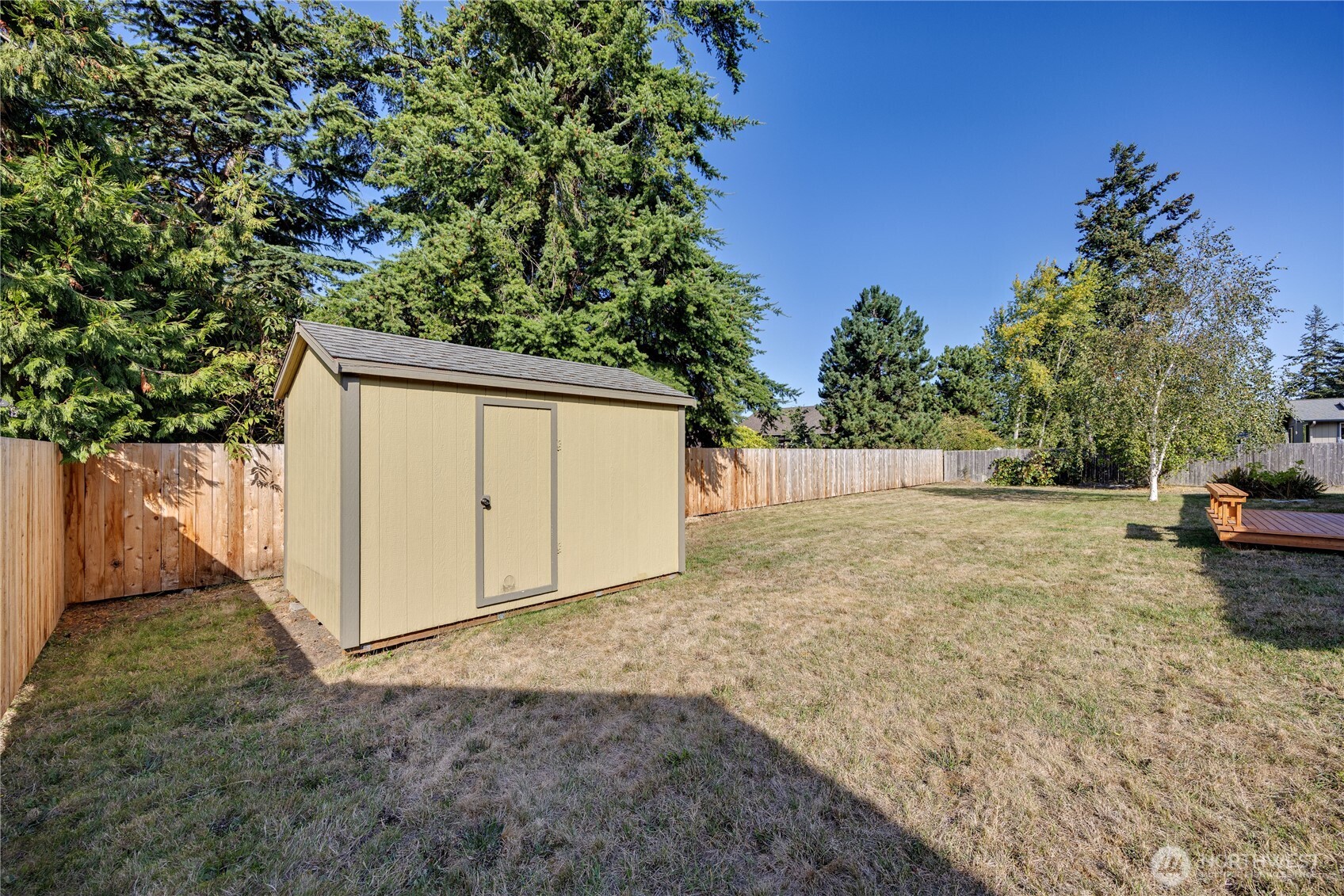 property viewer photo 33