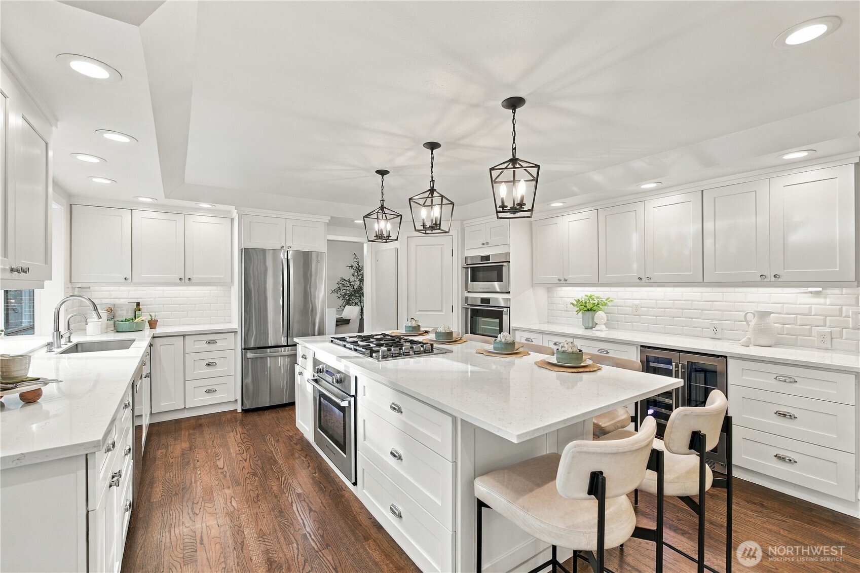 property viewer photo 10