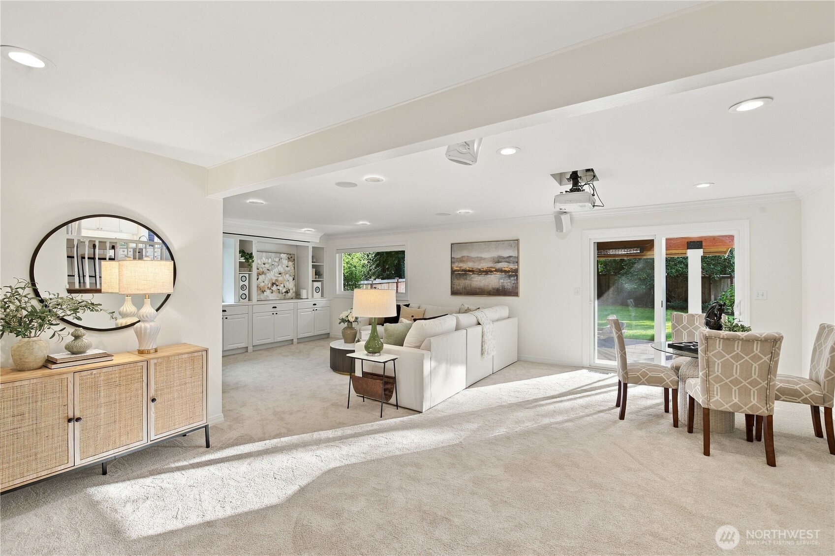 property viewer photo 12